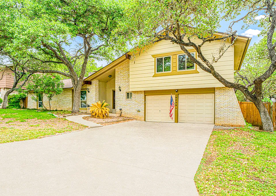 16406 Ledge Trl