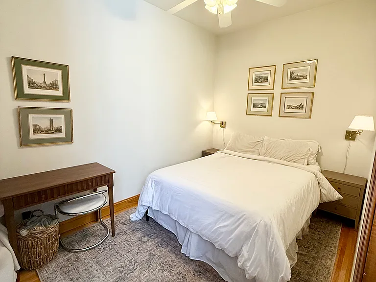 330 W 76th St #4 — Photo 5