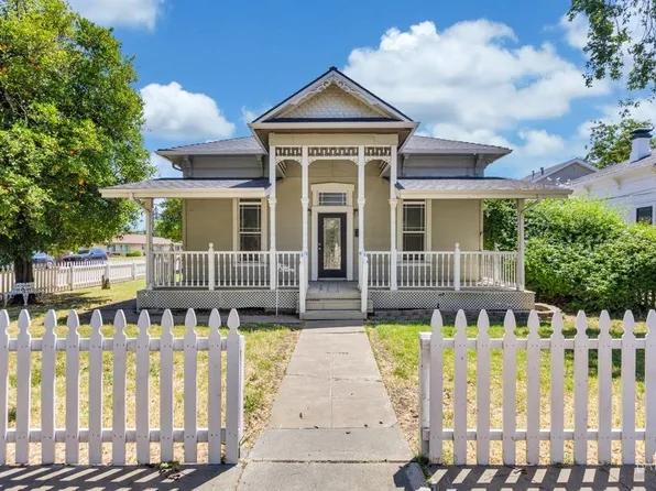 311 S 1st St, Dixon, CA 95620