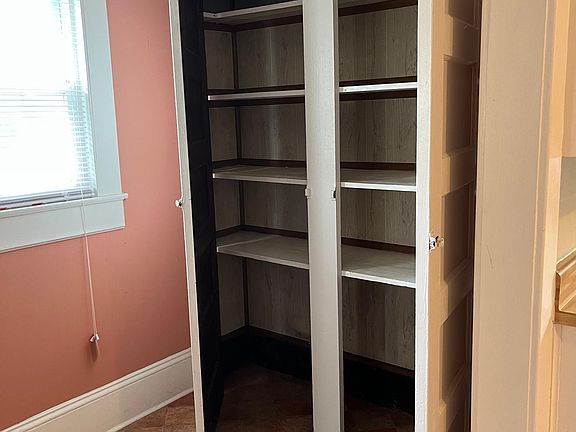 Kitchen Pantry
