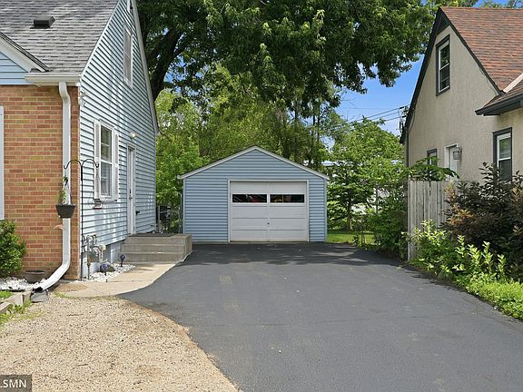 4th image of 6707 13th Ave S