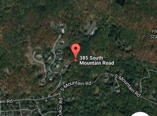 385 S Mountain Rd, New City, NY 10956