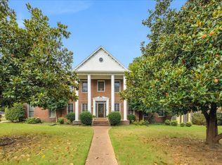 8975 Riverwood Farms Pkwy, Cordova, TN 38016