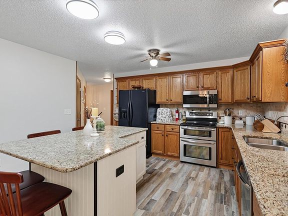 3rd image of 3410 RYANS WAY