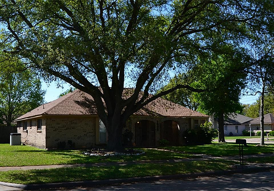 1st image of 1935 Fall Meadow Dr