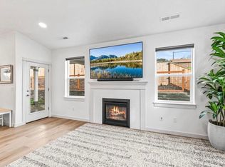 2782 High Cedars Ln, Medford, OR 97504