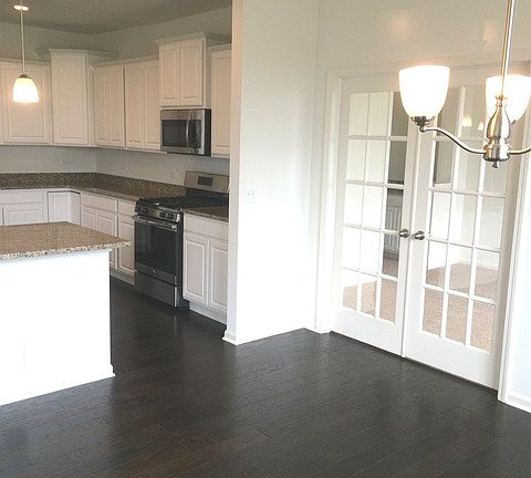4th image of 12517 Kinzie Ln
