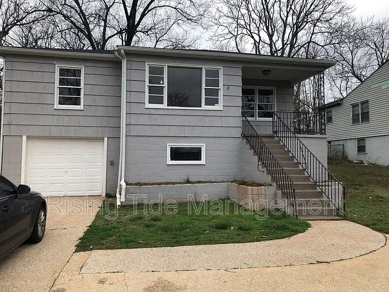 928 Five Mile Rd — Photo 24