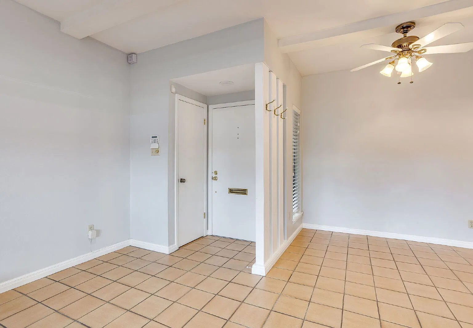 2 bed, 2.0 bath, 1184 sqft, $2,250 — Photo 4