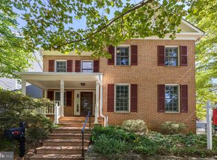 303 Kent Oaks Way, Gaithersburg, MD 20878
