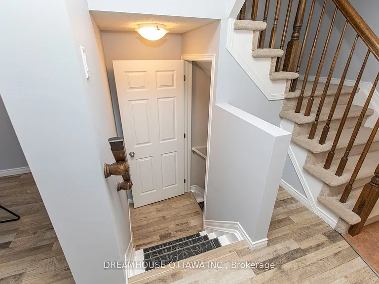 158 Patriot Pl — Photo 33