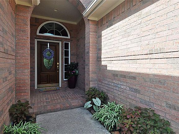 2nd image of 20419 Umber Oak Ct