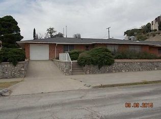 1233 E Robinson Ave, El Paso, TX 79902