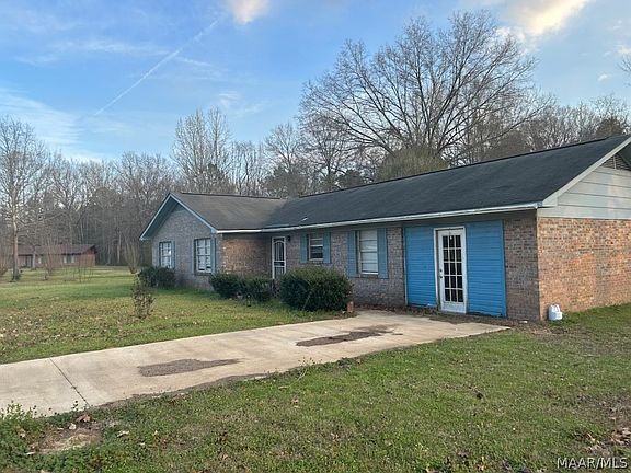 4th image of 85 Ember Dr