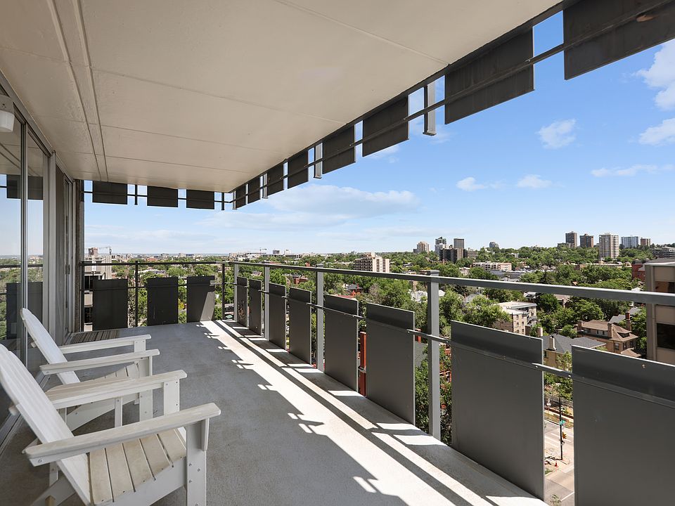 Sweeping Northeast views