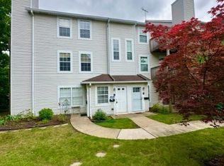1203 W River Rd N APT D2, Elyria, OH 44035