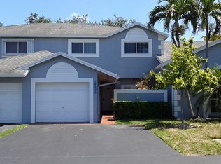 14235 SW 96th Ter, Miami, FL 33186