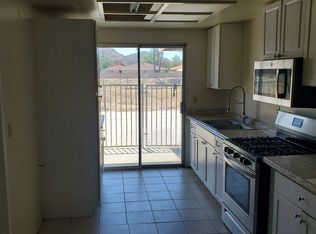 962 Monarch St #A-D, Hemet, CA 92543