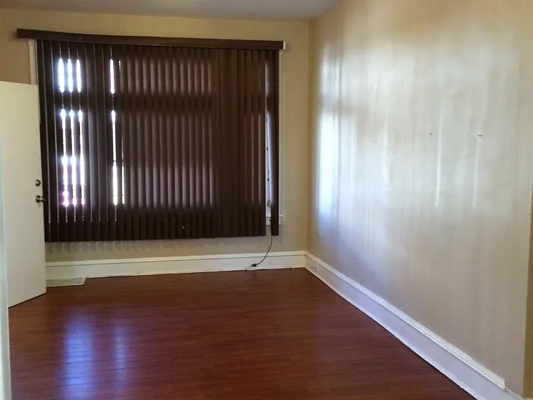 5210 Locust St #1 — Photo 12