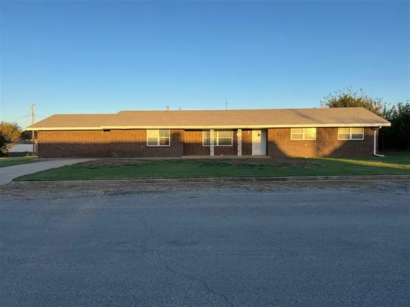 409 S Bruce St, Carnegie, OK 73015