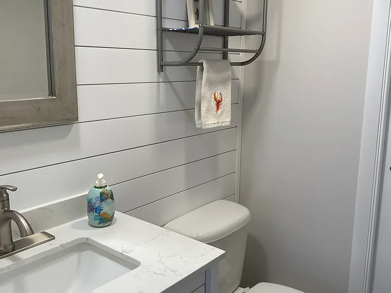 500 Palm Springs Blvd — Photo 8