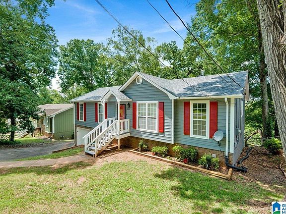 3rd image of 1812 Forest Dr