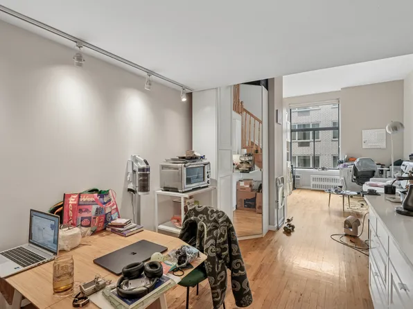 310 East 23rd Street image 2 of 11