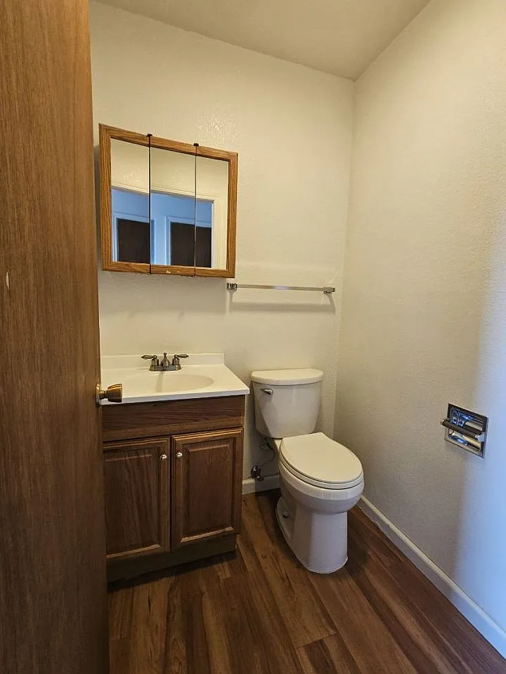 3 bed, 2.5 bath, $1,495 — Photo 3
