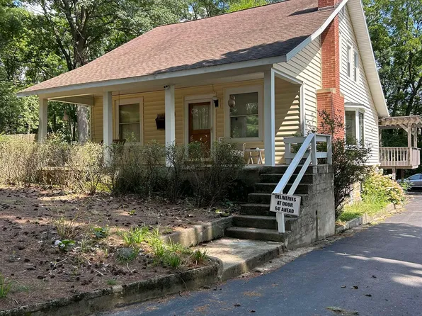 16 Bowman Rd, Wisconsin Dells, WI 53965