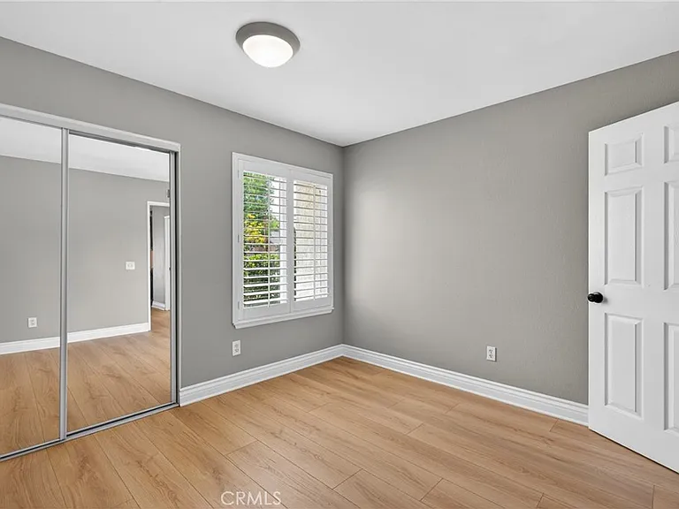 18259 Minnehaha St — Photo 33