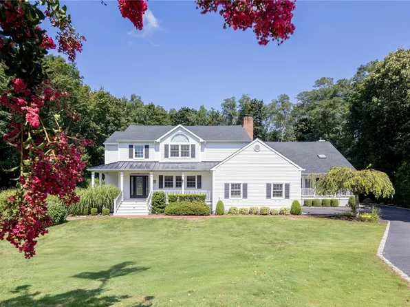 320 Burgundy Court, Southold, NY 11971