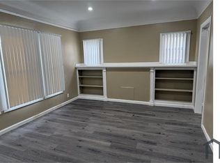 1211 S Bronson Ave #202, Los Angeles, CA 90019