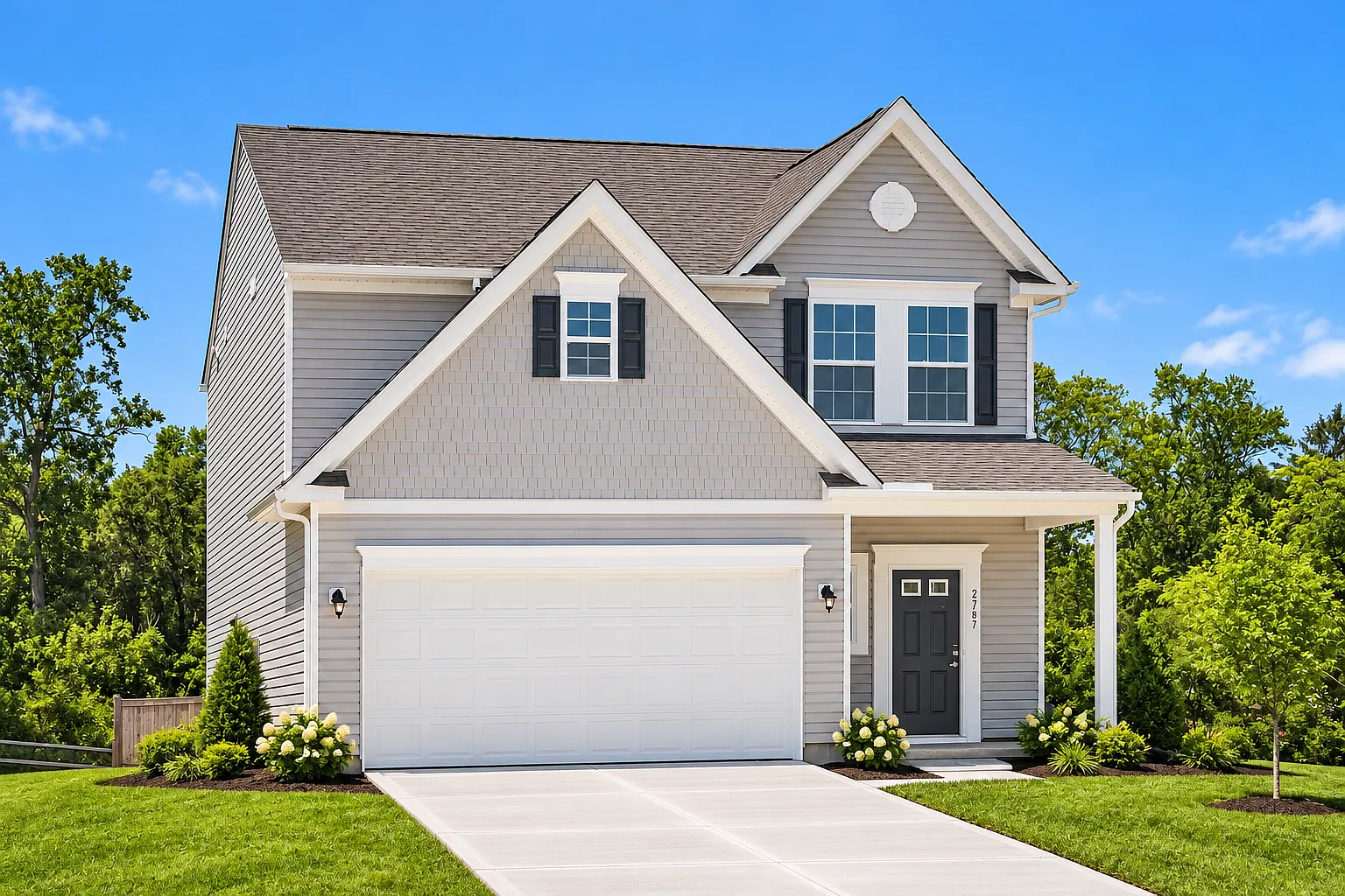 4 bed, 2.5 bath, 2026 sqft, $2,599 — Photo 2