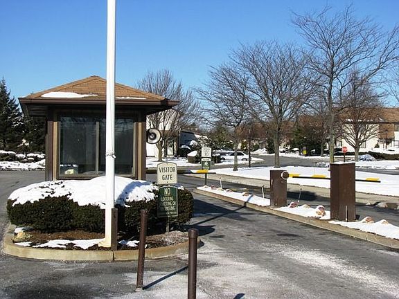 2nd image of 100 Daly Blvd APT 302