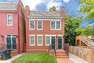 1st image of 1816 W Cary St APT B