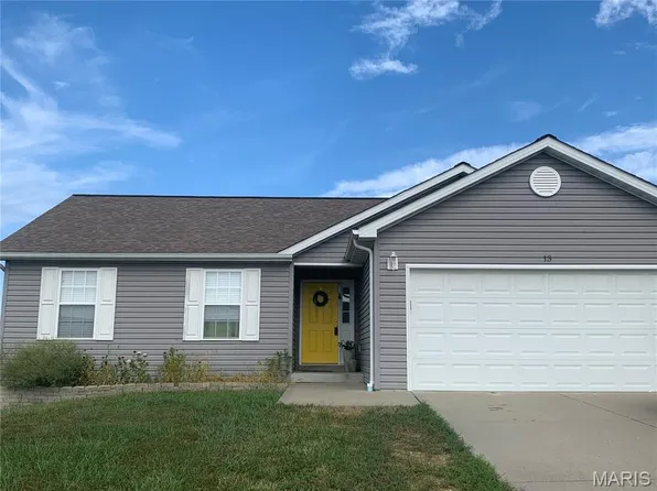 13 Colton Jesse Dr, Winfield, MO 63389