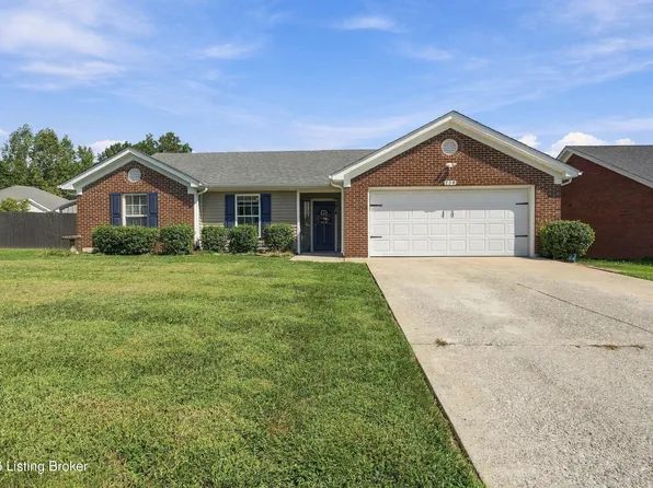 230 Clover Cove Dr, Shepherdsville, KY 40165