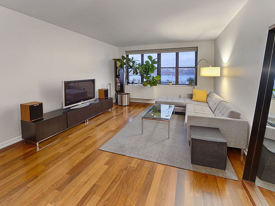 1st image of 58 Metropolitan Ave #5