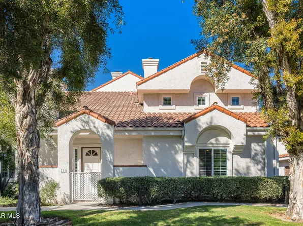211 Camino Toluca, Camarillo, CA 93010