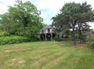 22 Ocean View Farm Rd, Chilmark, MA 02535
