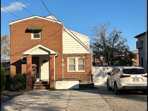 59-05 Fresh Meadow Ln Floor 2, Fresh Meadows, NY 11365