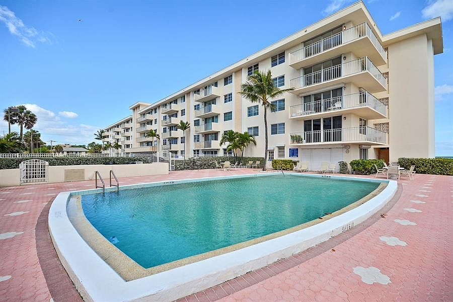 1st image of 630 Ocean Dr APT 107