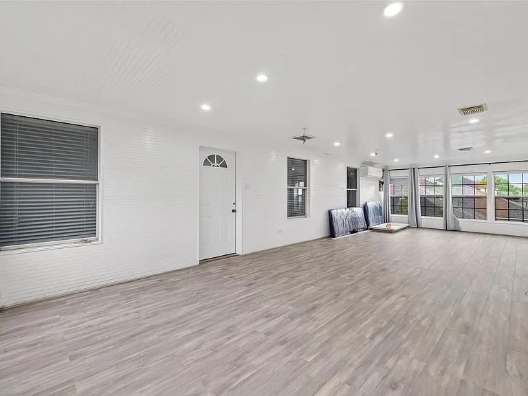 19530 Harvest Stream Way — Photo 28