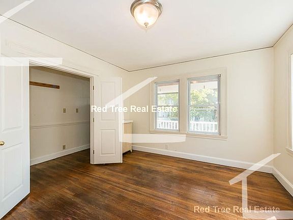 4th image of 50-52 Hobson St #4