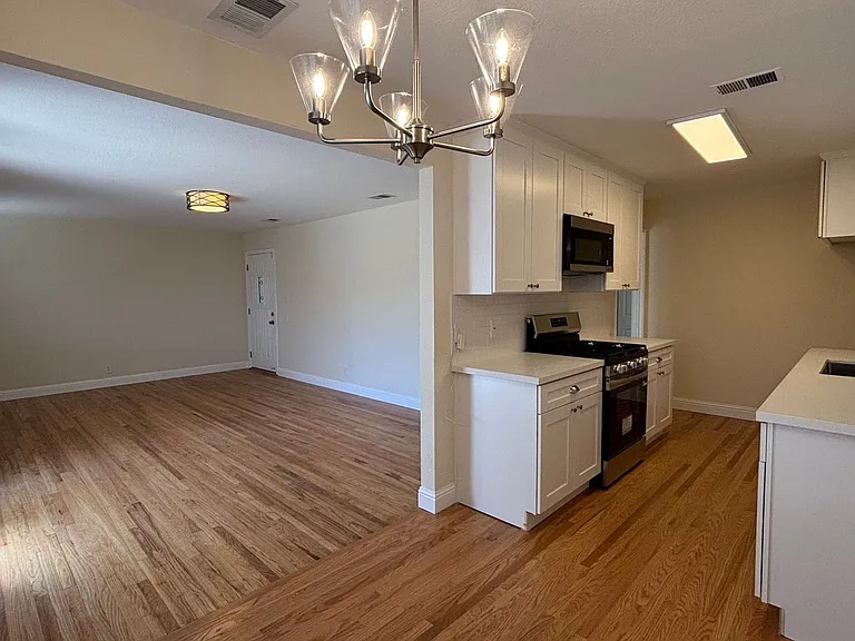 8096 Juniper Ave — Photo 6
