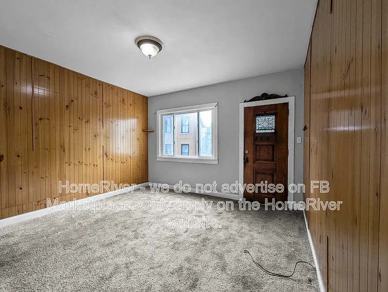 3 bed, 1.0 bath, 812 sqft, $1,500 — Photo 4
