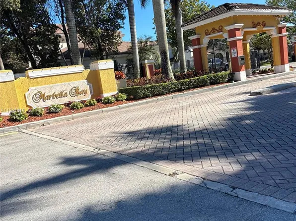 1044 NE 42nd Ter, Homestead, FL 33033