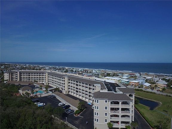 3rd image of 403 Tarpon Ave APT 102