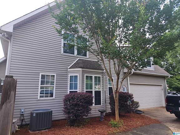 3rd image of 204 Sunrise Ct