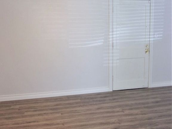 5th image of 1744 NW 17th St APT 10